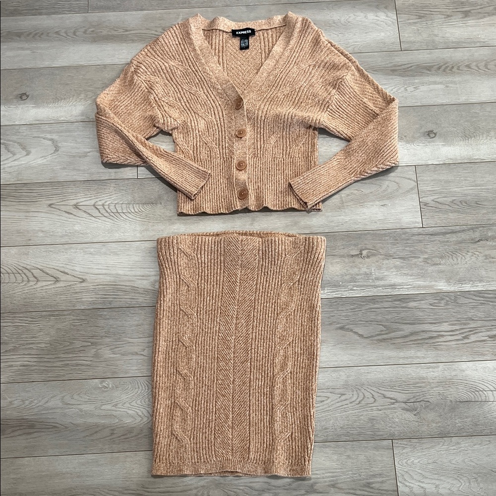 Express Women's Tan Cable-Knit Midi Skirt And Sweater Euc